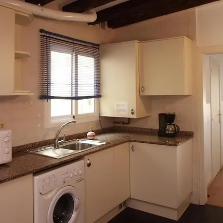 Mh Plaza Apartmán *