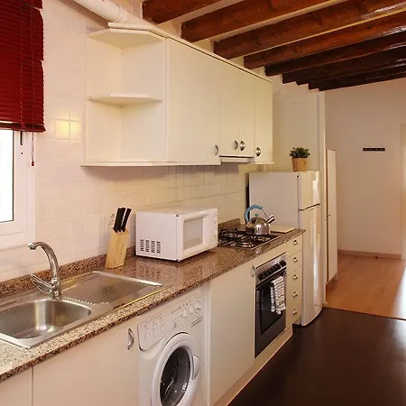 Mh Plaza Apartament